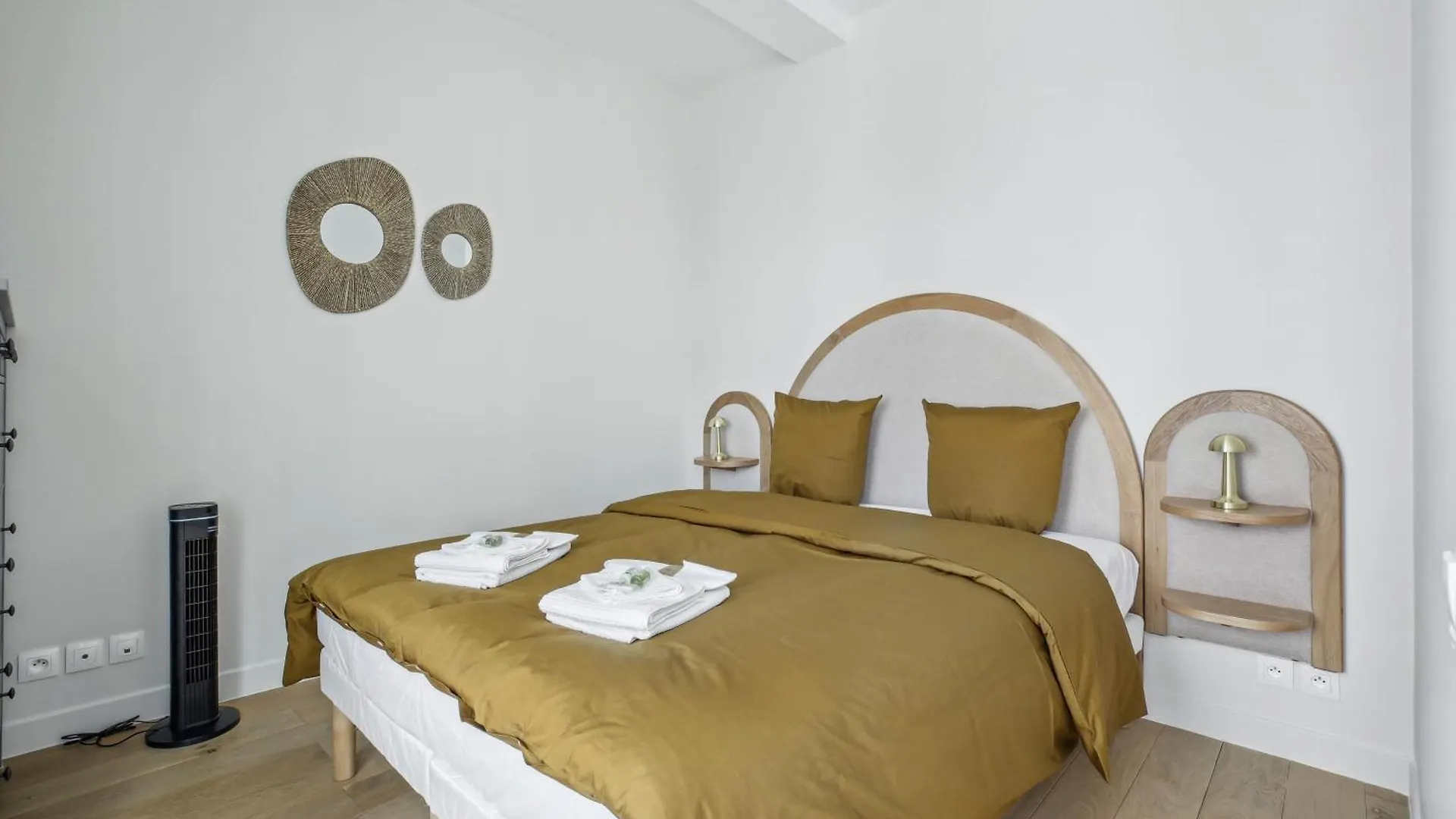 Amazing Montorgueil Apartment Paris