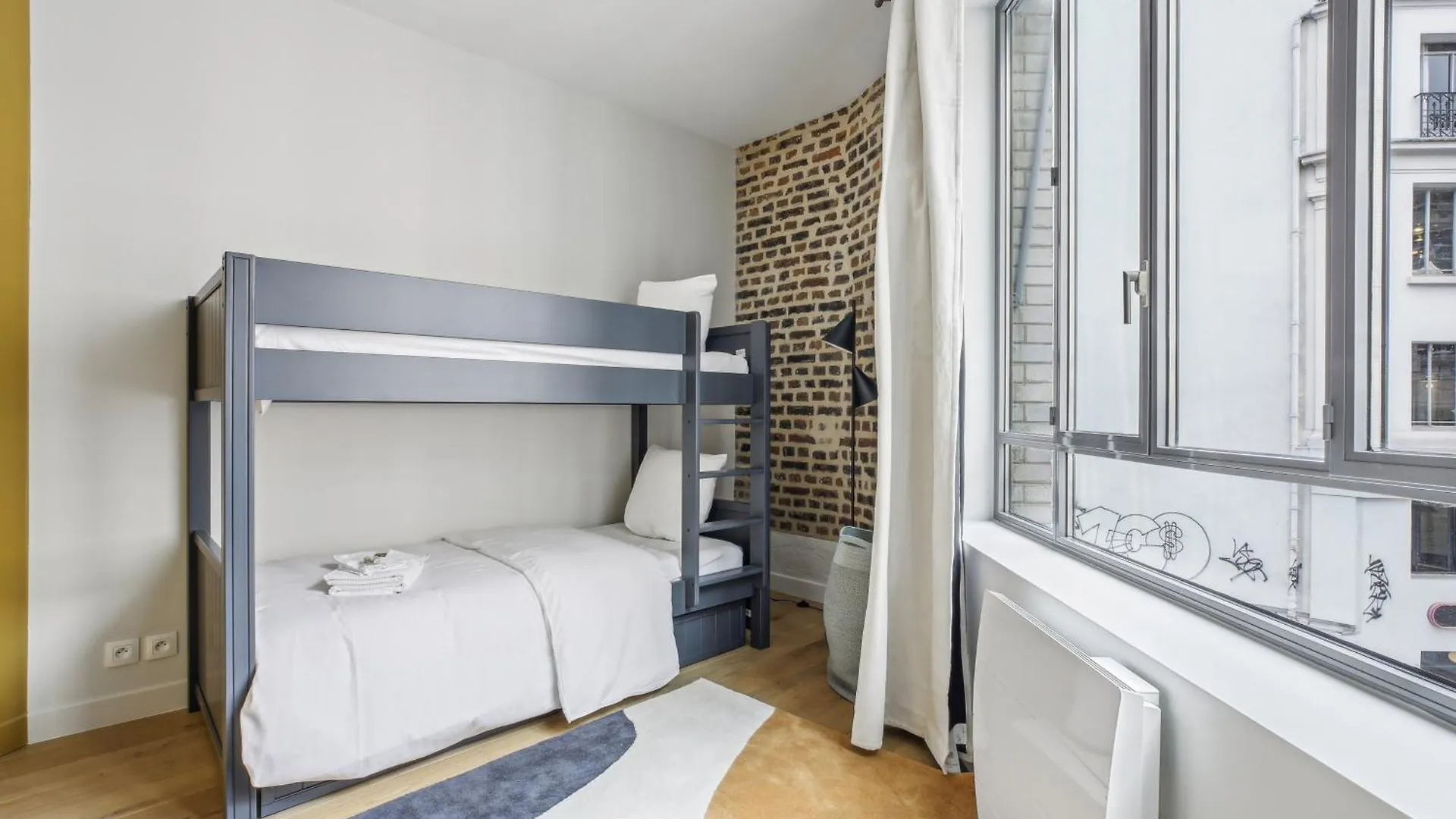 Amazing Montorgueil Apartment